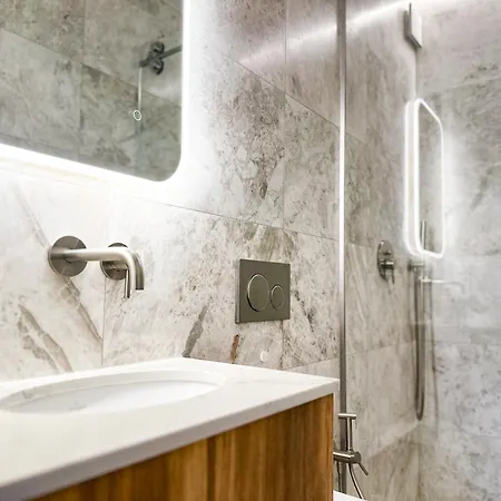 Flh Boutique ורשה